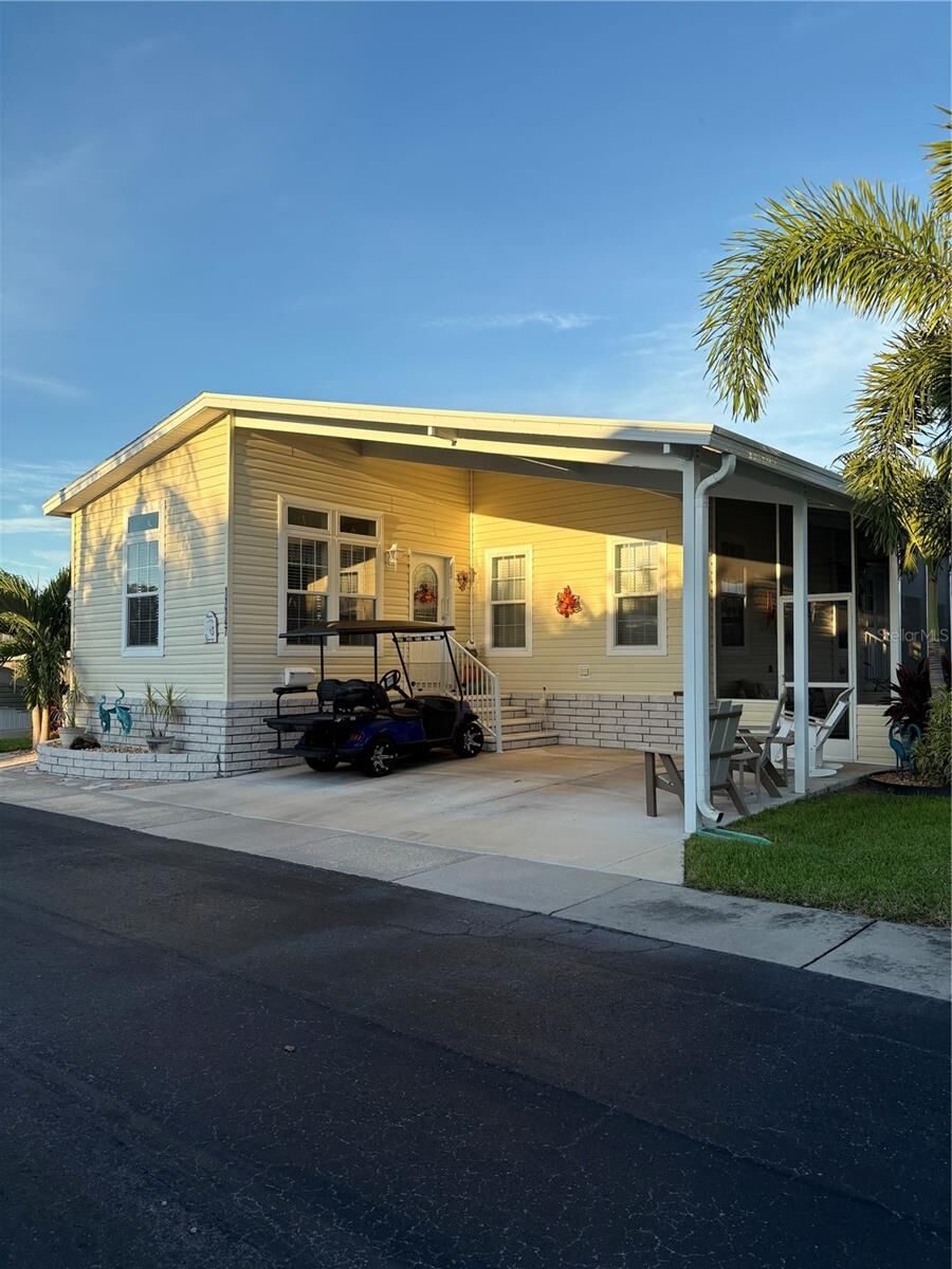 Property Photo: 11147 102nd Way 212 FL 33773