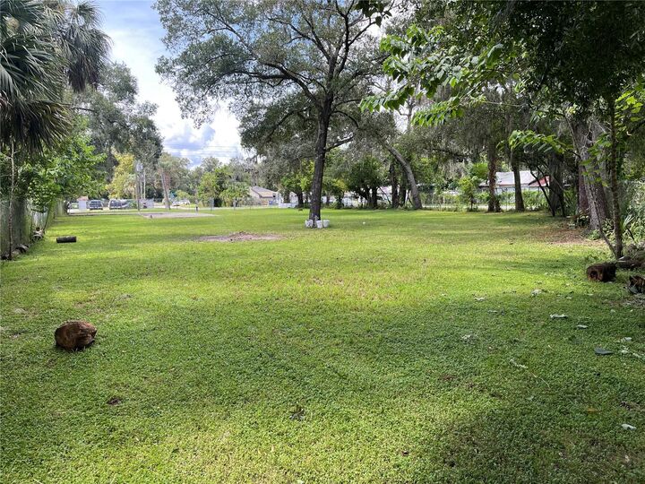 Property Photo: 7321 Edgewater Drive FL 32810