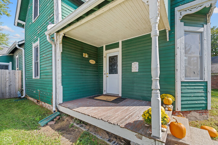 Property Photo:  145 S Hawthorne Lane  IN 46219 