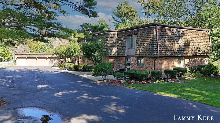 Property Photo: 1992 S Shore Drive MI 49423