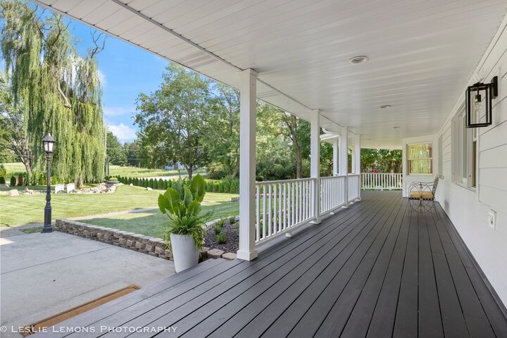 Property Photo:  8S452 Bell Drive  IL 60565 