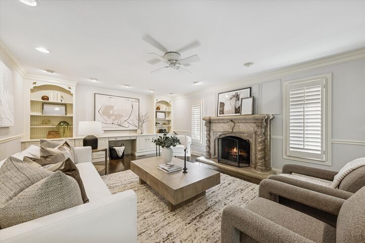 Property Photo:  327 Bonnie Brae Road  IL 60521 