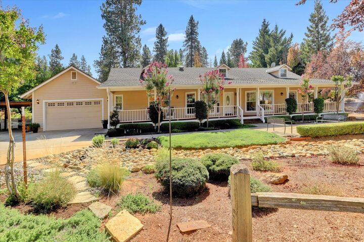 11849 Rogue House Place  Grass Valley CA 95945 photo