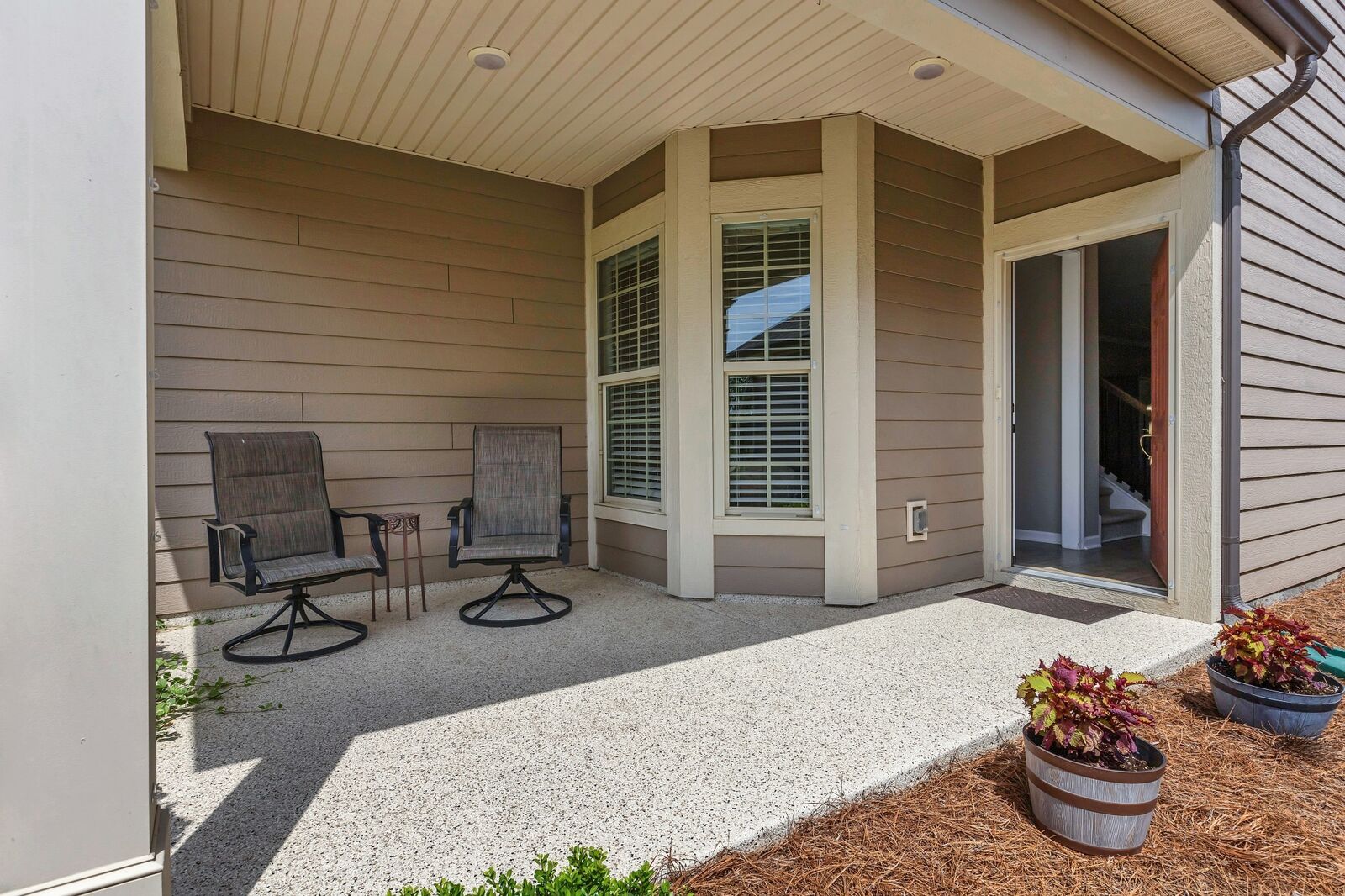 Property Photo:  1753 Humphreys Gln  TN 37174 