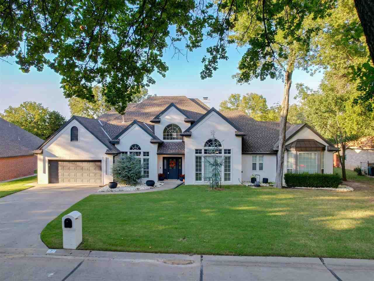 Property Photo:  7 Woodcrest  OK  