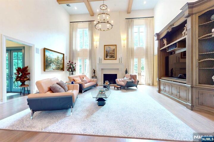 Property Photo:  2 Alford Drive  NJ 07458 