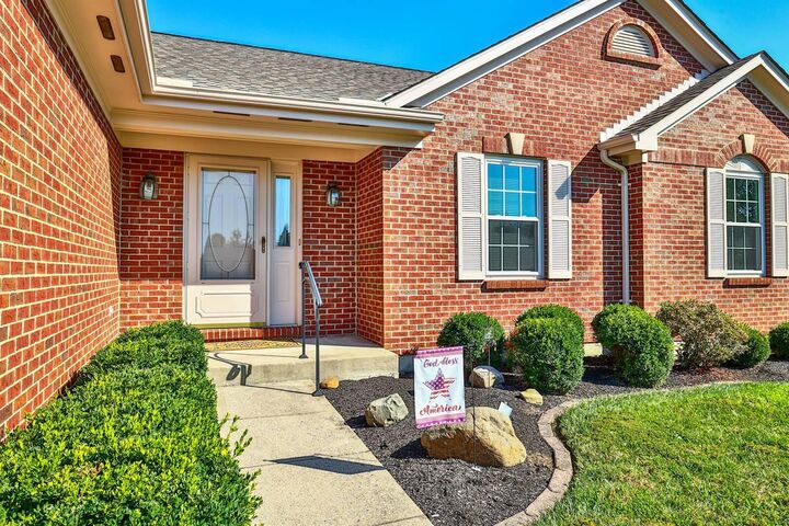 Property Photo:  6308 Cinnamon Ridge Drive  KY 41005 