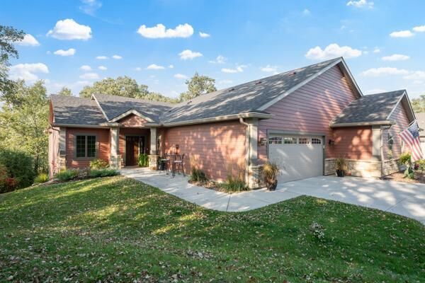 Property Photo: 468 Panorama Circle NW MN 55901