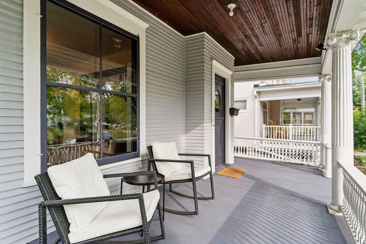 Property Photo: 2506 Garfield Avenue MN 55405