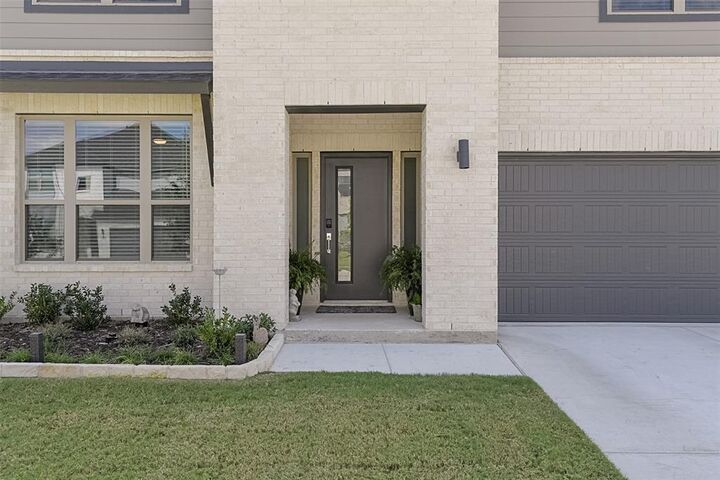 Property Photo: 540 Moonrise Street TX 75165