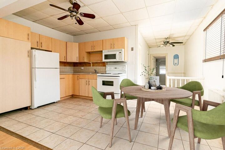 Property Photo:  266 King Street W  ON L8P 1A9 