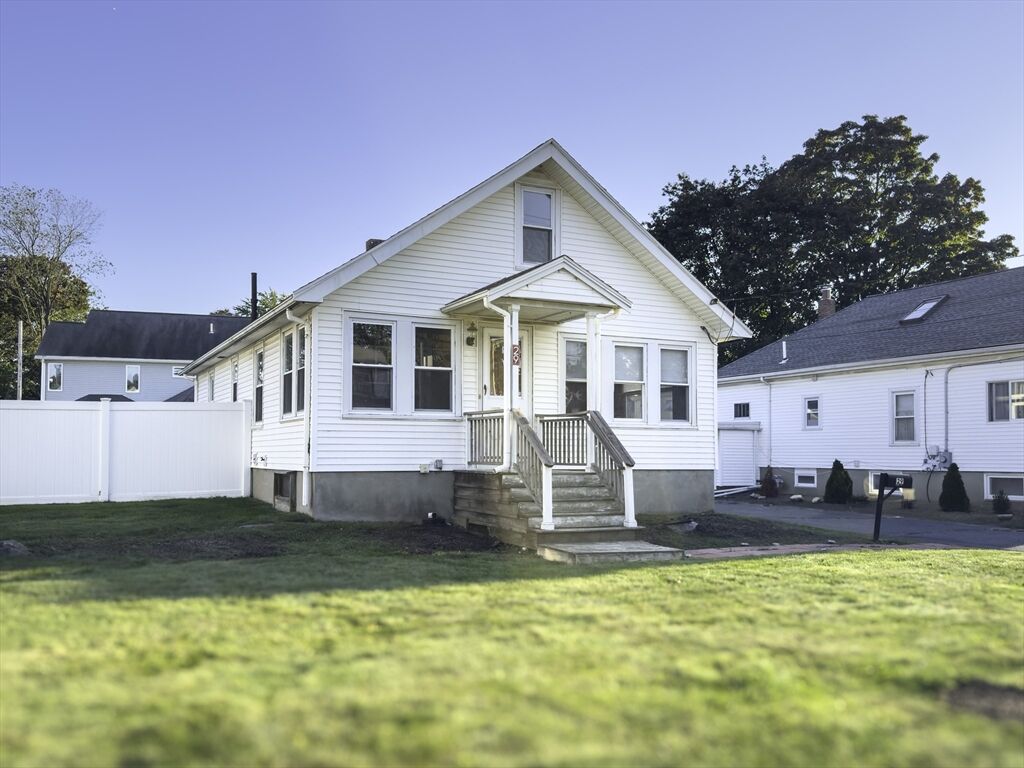 Property Photo:  29 Aberdeen Road  MA 01702 
