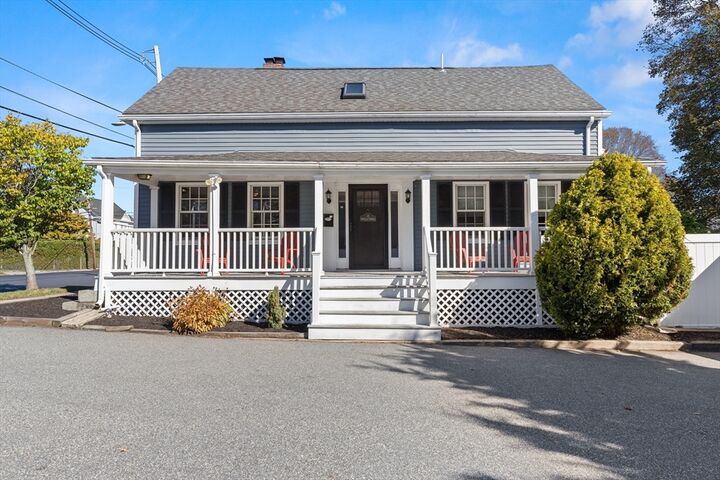 214 Lynn St  Peabody MA 01960 photo