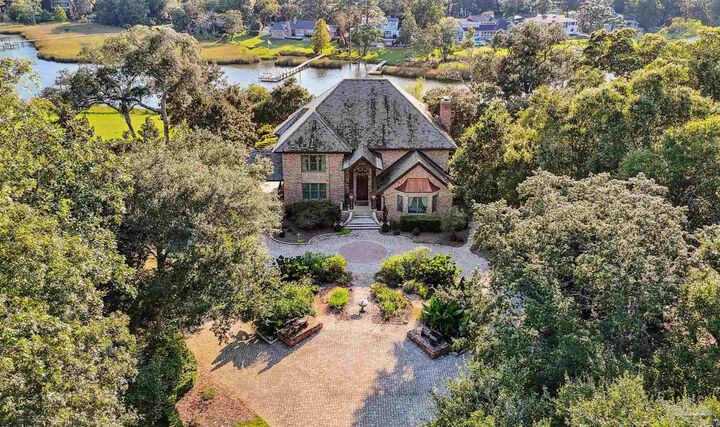 835 Tanglewood Dr  Pensacola FL 32503 photo