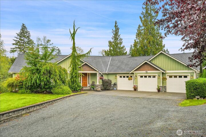 Property Photo:  4827  144th Drive SE  WA 98290 