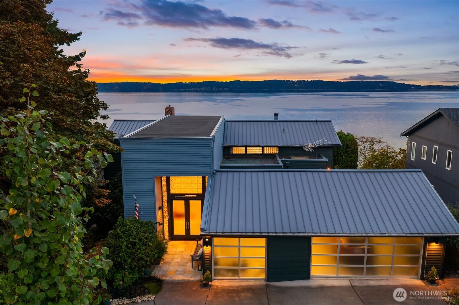 Property Photo:  3626 SW Dash Point Road  WA 98023