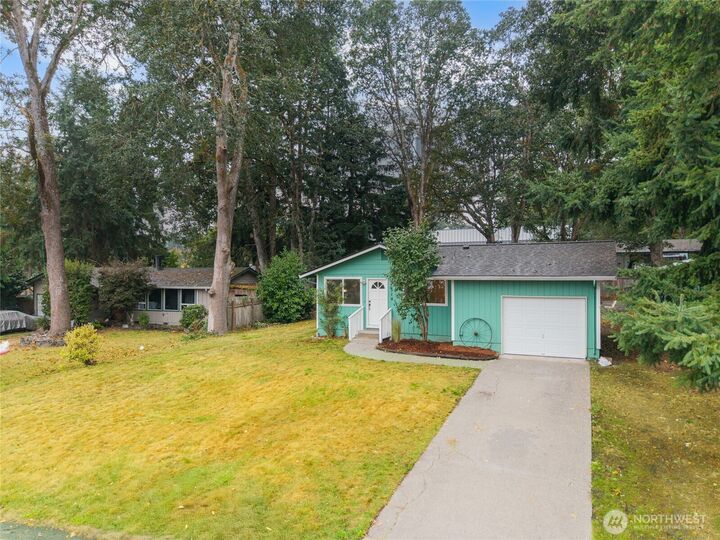 Property Photo:  514 SE Pamela Drive  WA 98503 
