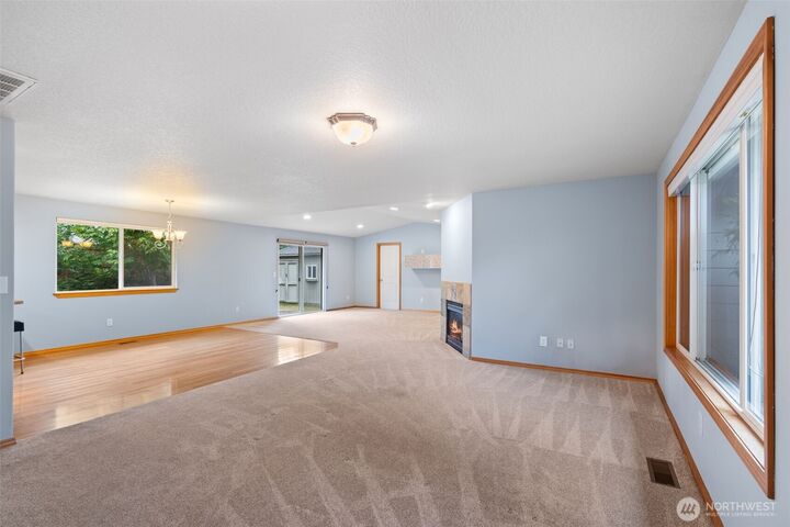 Property Photo:  11401 NE 23rd Street  WA 98684 