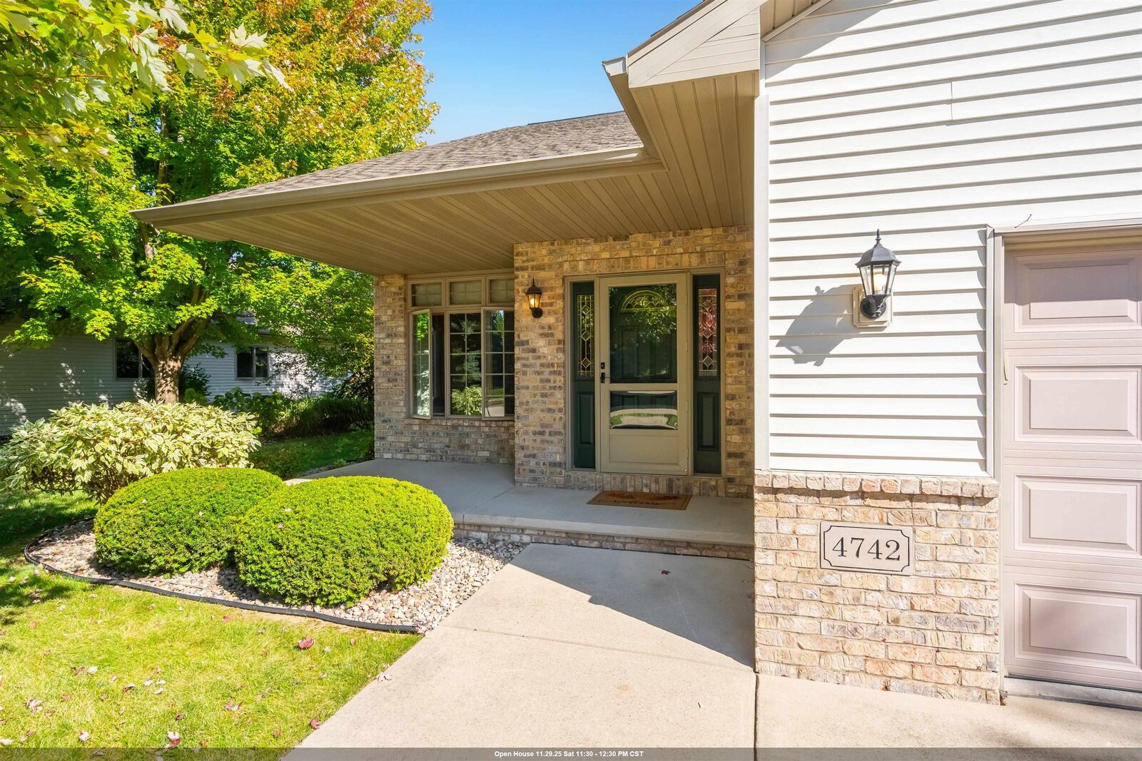 Property Photo:  4742 N Providence Avenue  WI 54913 