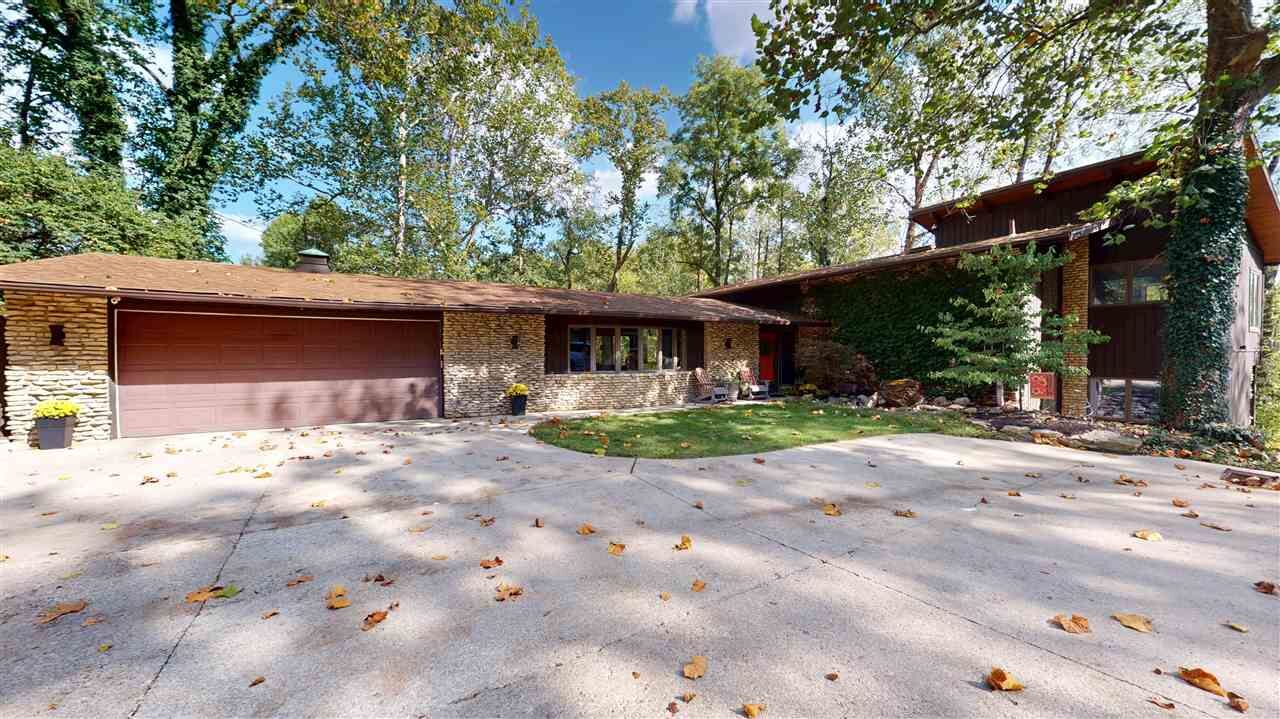 Property Photo:  647 SW 21st Street  IN 47374 