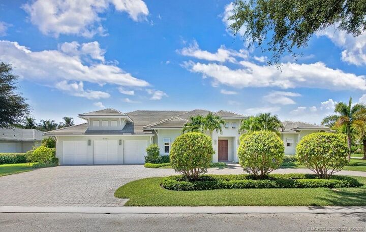 7748 SE Manhasset Place  Hobe Sound FL 33455 photo