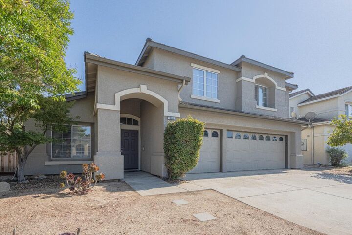 Property Photo:  831 Cactus Court  CA 93905 