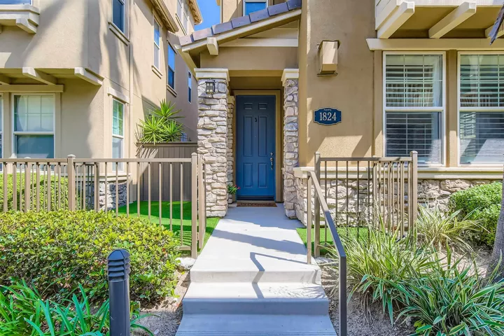 Property Photo: 1824 Cyan Ln CA 91913