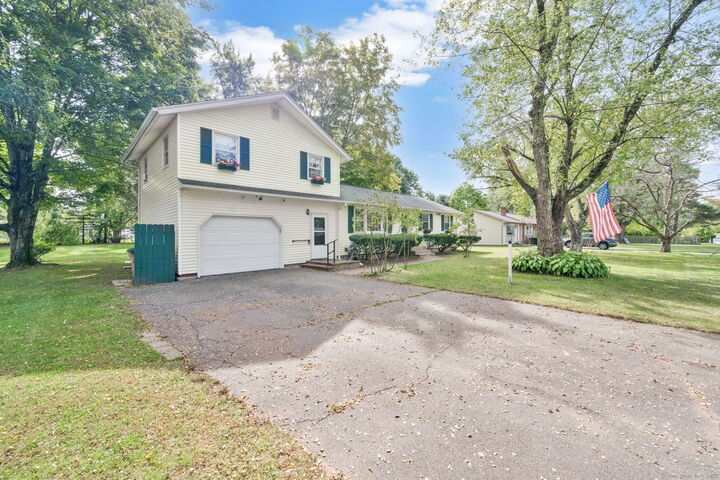 Property Photo:  46 Neill Road  CT 06066 