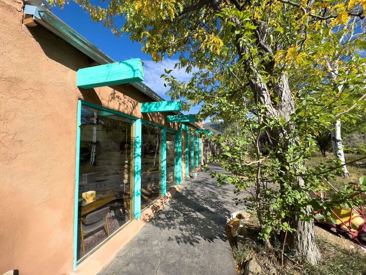 Property Photo:  519 Este Es Road  NM 87571 