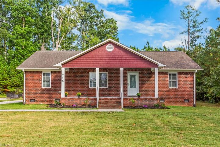 Property Photo: 715 Archdale Drive NC 27292