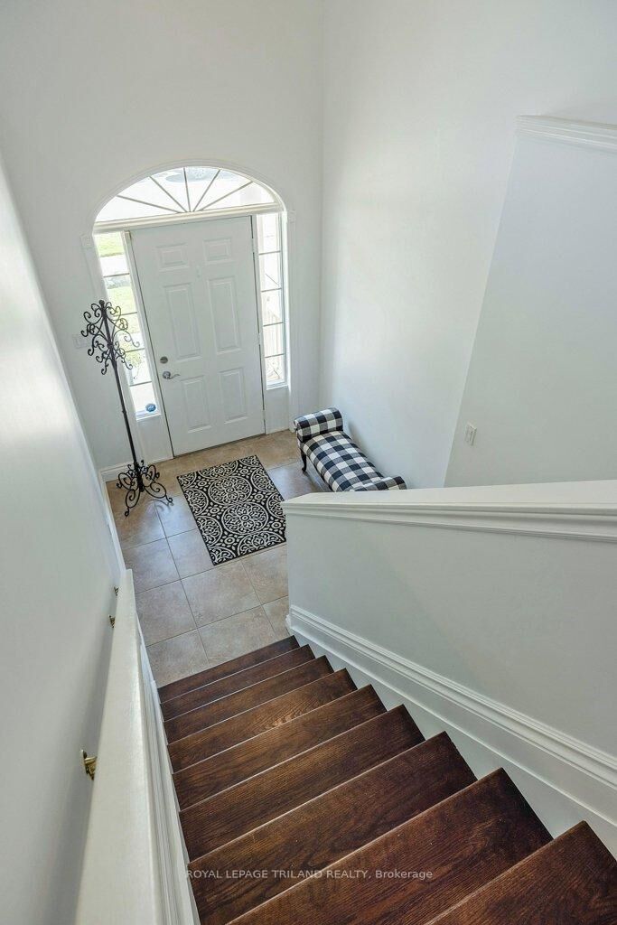 Property Photo: 780 Whitehaven Crescent ON N6G 4V6