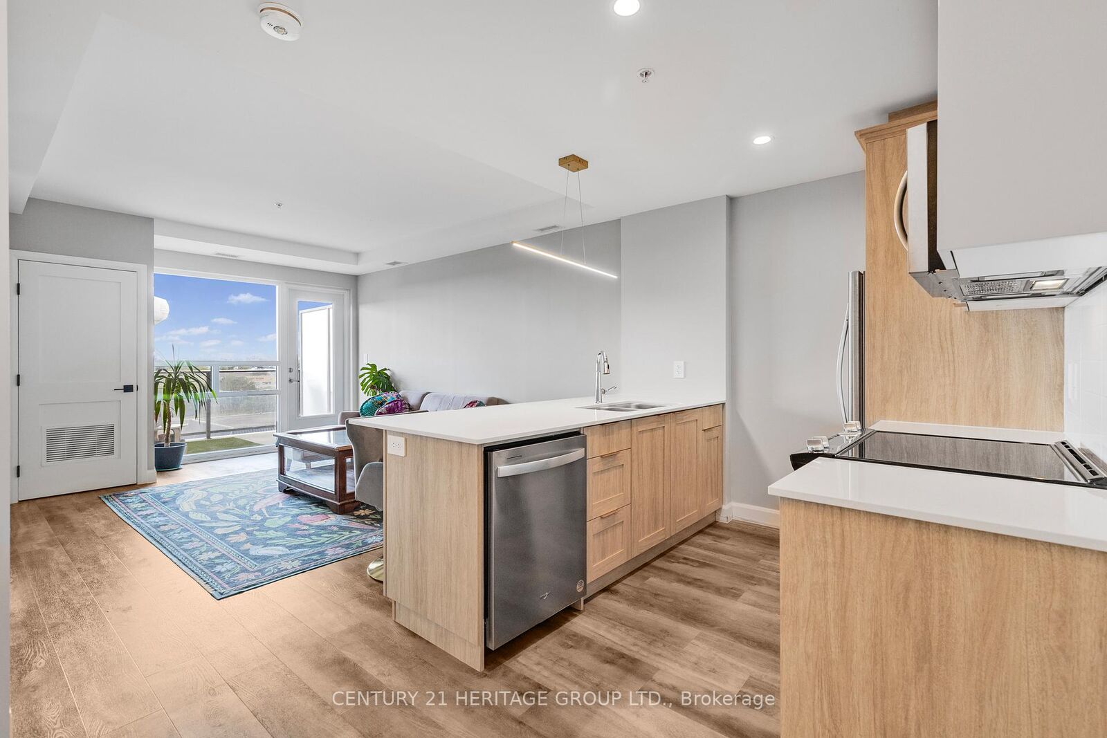 Property Photo:  34 Norman Street 606  ON N3R 2Y1 