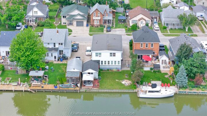 Property Photo:  1039 James Street  ON N8A 2P9 