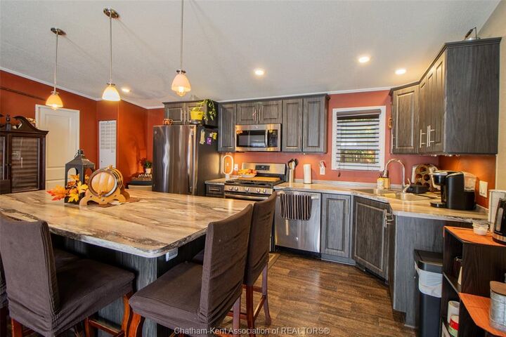 5928 Bluewater Line 4  Wallaceburg ON N8A 4K9 photo