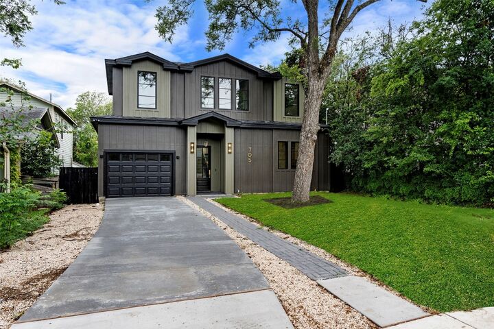 Property Photo:  705 E 50th Street  TX 78751 