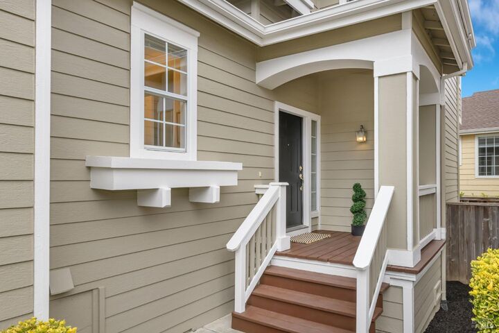 Property Photo:  143 McNear Circle  CA 94952 