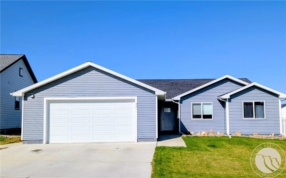 Property Photo:  941 Ortega Street  MT 59105