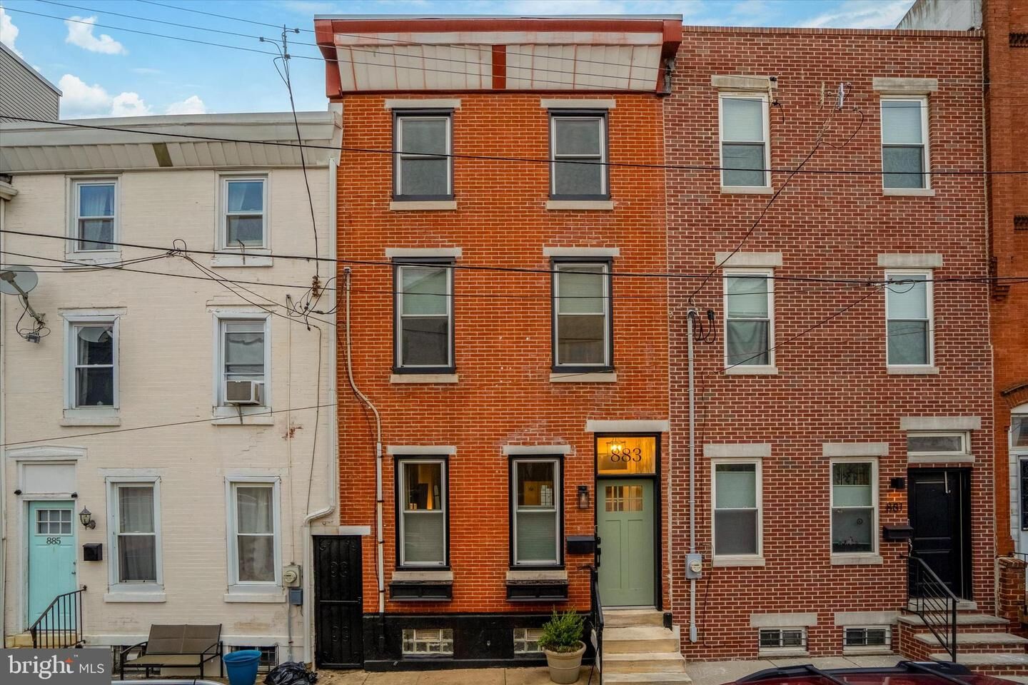 Property Photo:  883 Perkiomen Street  PA 19130 
