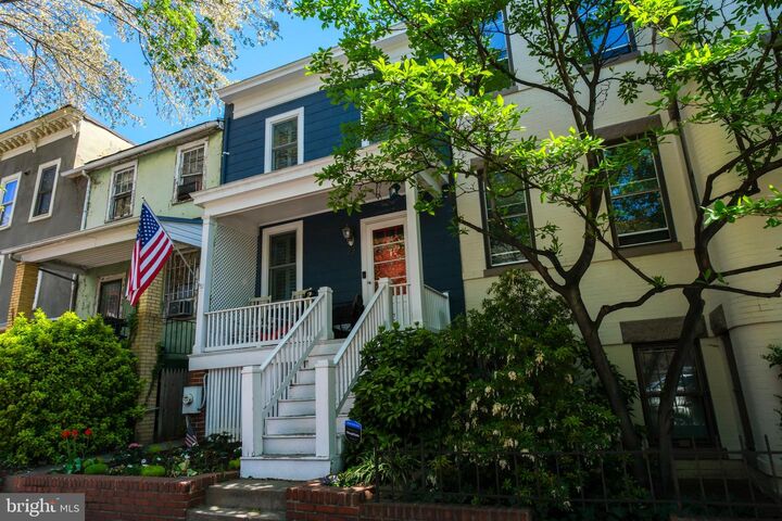 Property Photo:  23 6th Street NE  DC 20002 