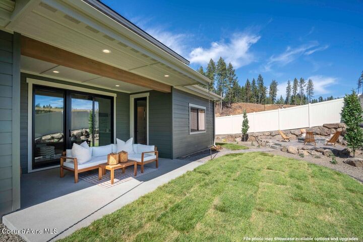 Property Photo:  995 E Steeple Chase Rd  ID 83835 