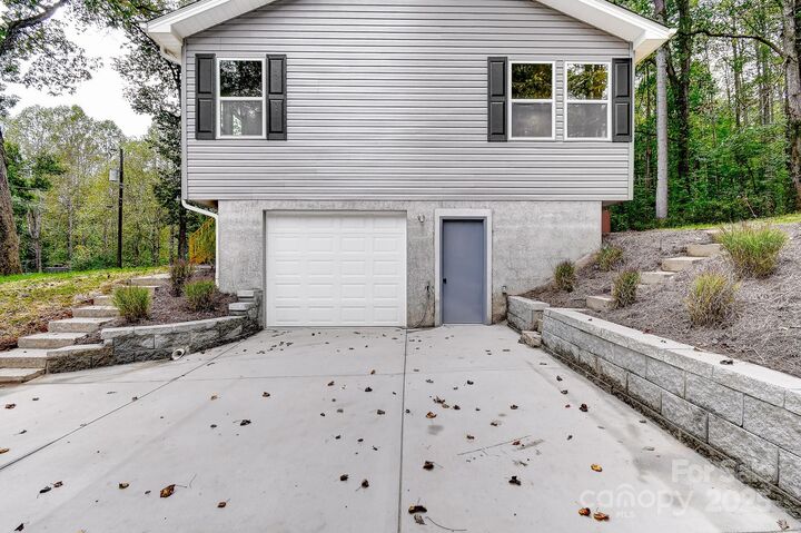 Property Photo:  32 Liberty Circle  NC 28715 