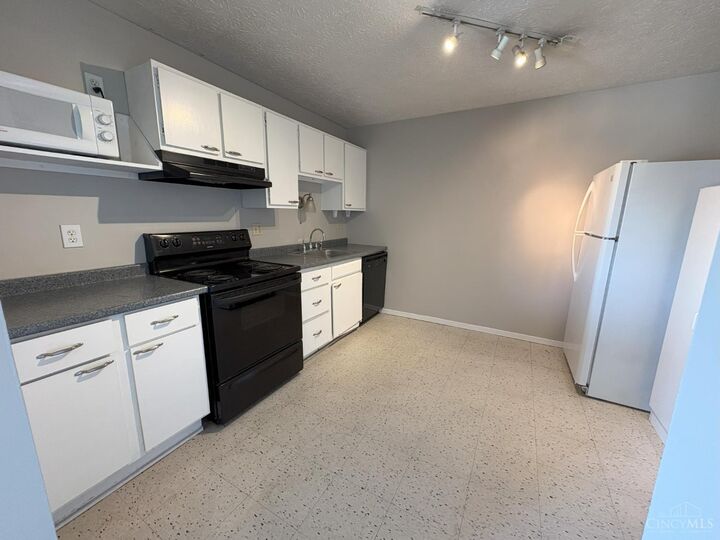Property Photo:  6650 Hearne Road  OH 45248 