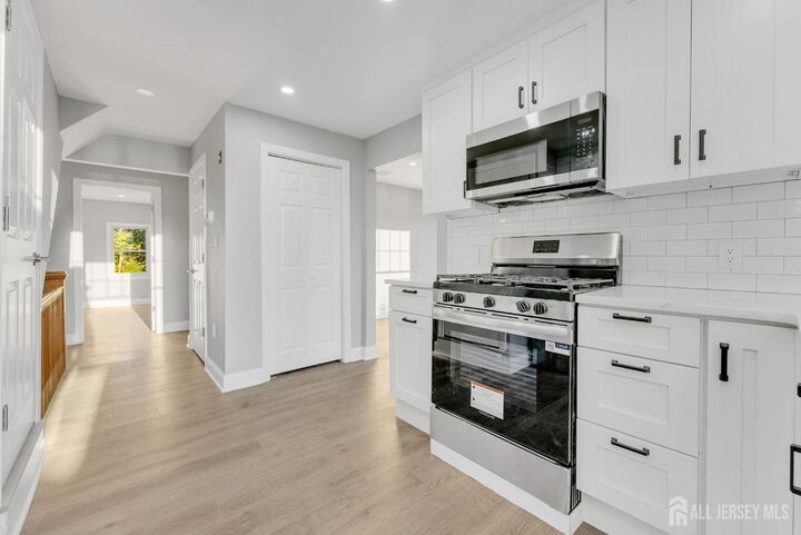 Property Photo:  15 N Main Street B  NJ 08534 