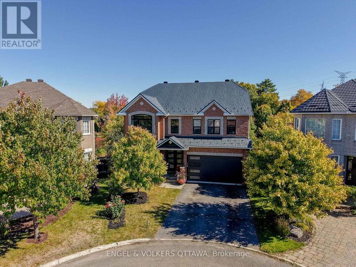 Photo de la propriété:  2139 Blue Willow Crescent  ON K1W 1K5 