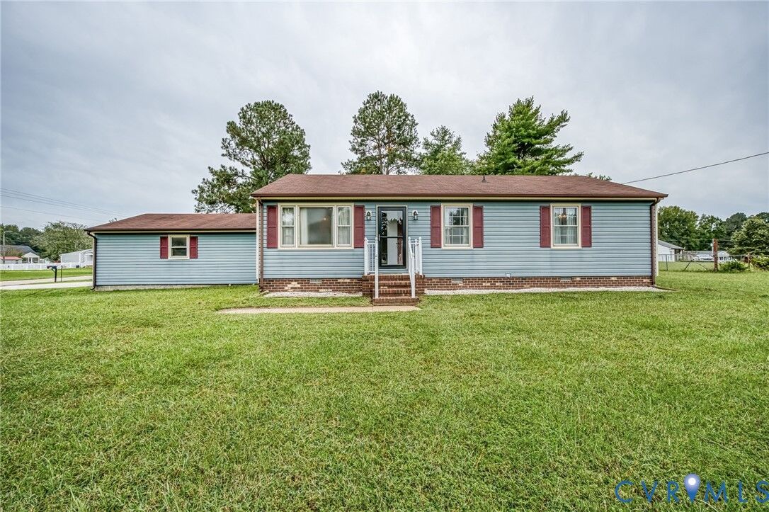Property Photo: 11308 Walton Lake Road VA 23842