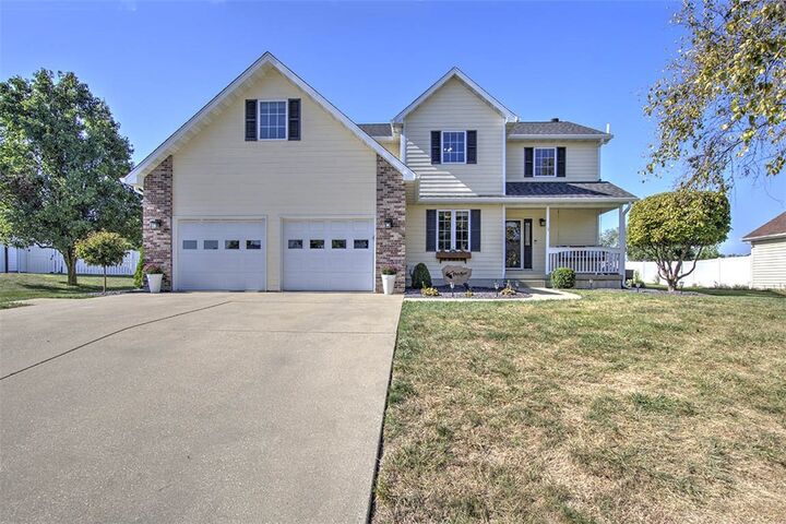 1440 Alexander Drive  Mt. Zion IL 62549 photo