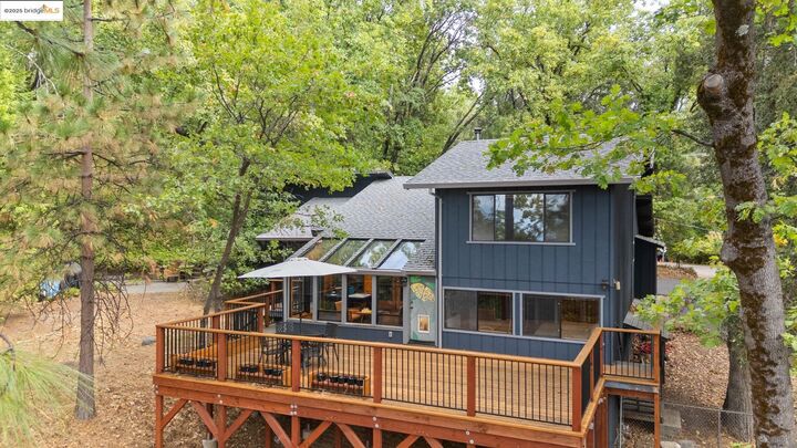 Property Photo:  19110 Huron Dr  CA 95383