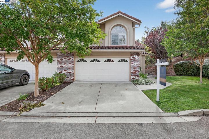 Property Photo:  214 Bellflower Dr  CA 94582 