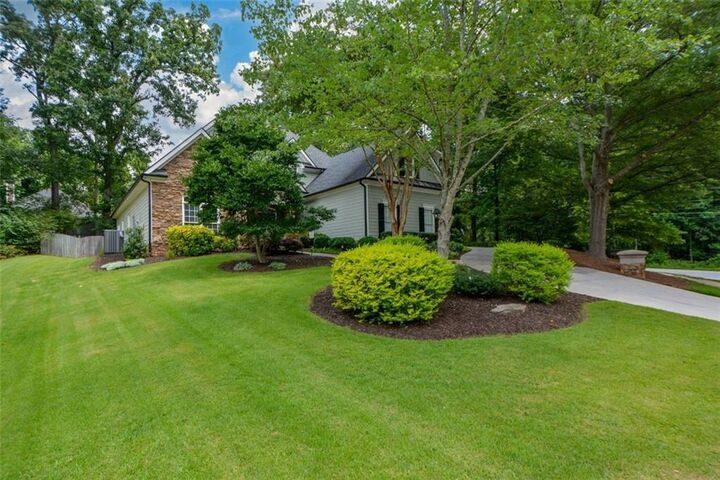 Property Photo:  700 Broadlands Lane  GA 30127 
