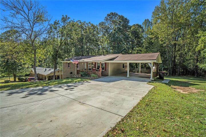 Property Photo:  3075 Tara Woods Drive  GA 30135 
